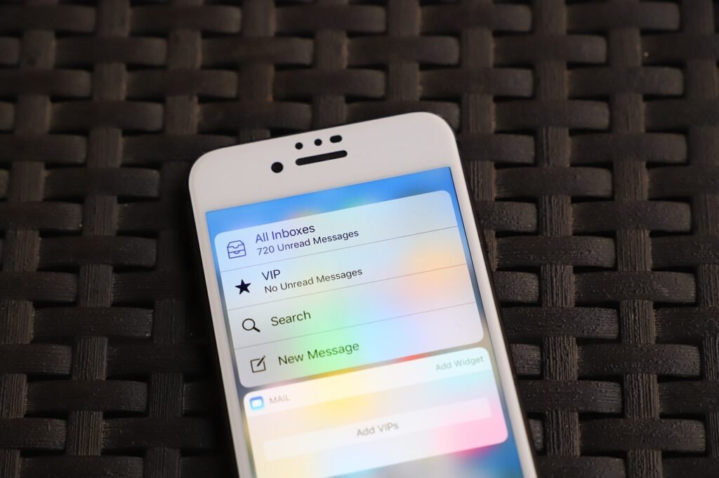 iphone, smartphone, social media, phone, mobile phone, icon, display, app, social networks, internet, social, email, mail, email, email, email, email, email